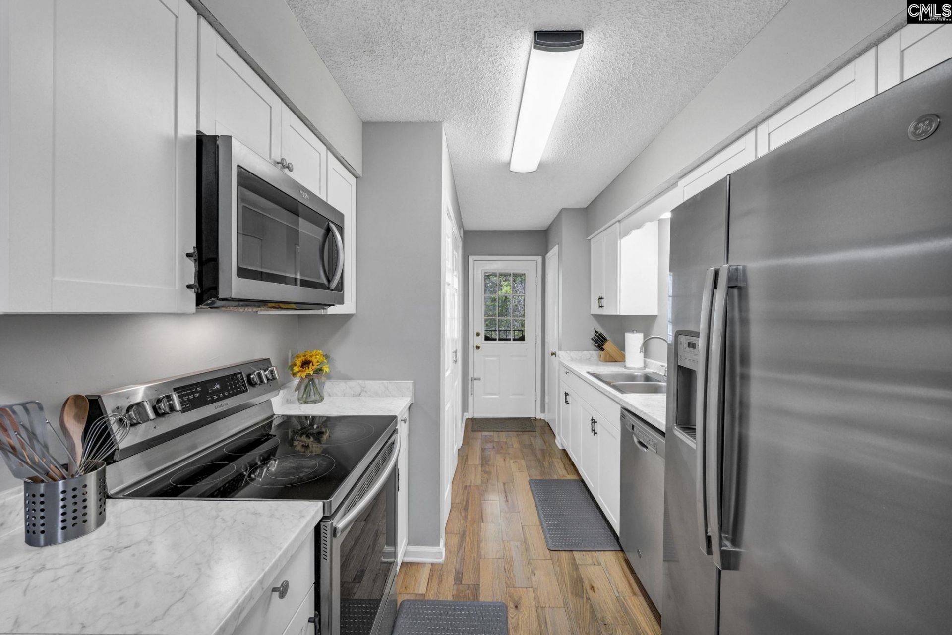 3921 Overbrook Drive  Photo 13