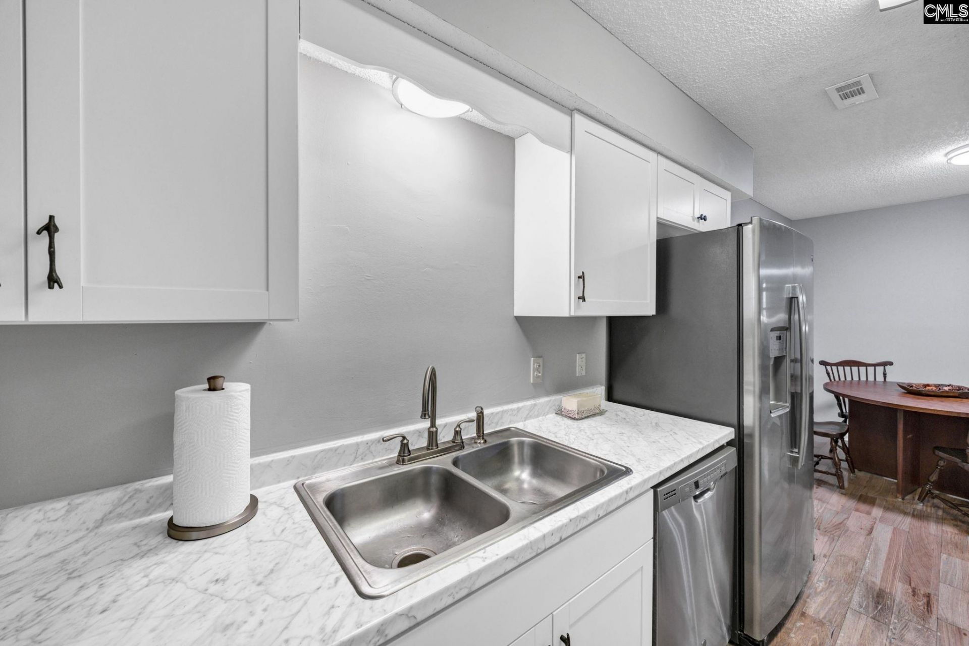 3921 Overbrook Drive  Photo 15