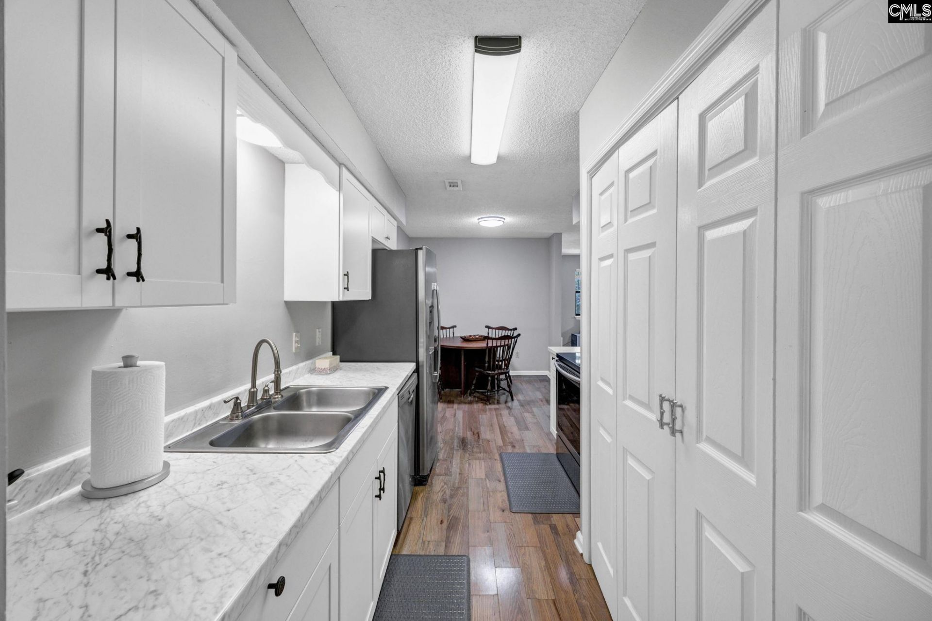 3921 Overbrook Drive  Photo 16