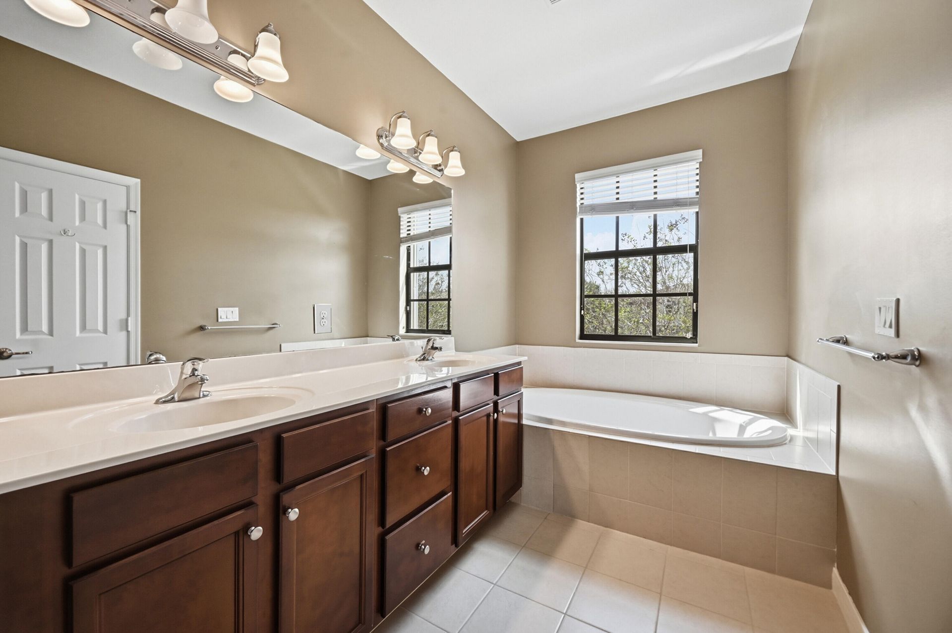 10415 Wellington Parc Drive, Wellington, FL 33449 Photo