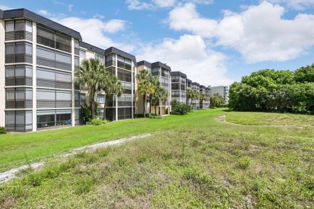 5340 NW 2nd Avenue Nw, Unit 226, Boca Raton, FL 33487 Photo