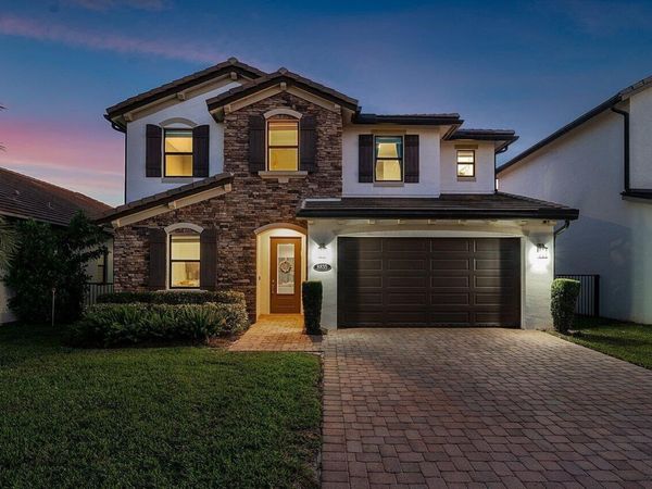 8835 Grand Prix Lane, Boynton Beach, FL 33472