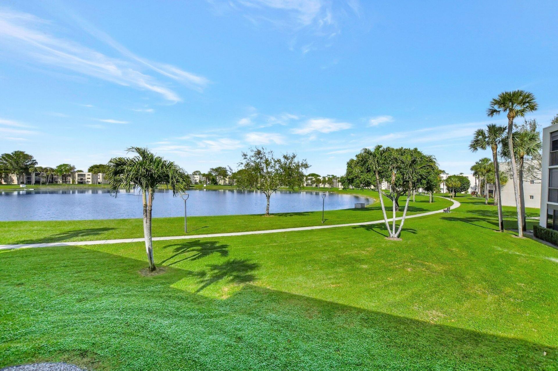 5340 Las Verdes Circle, Unit 208, Delray Beach, FL 33484 Photo