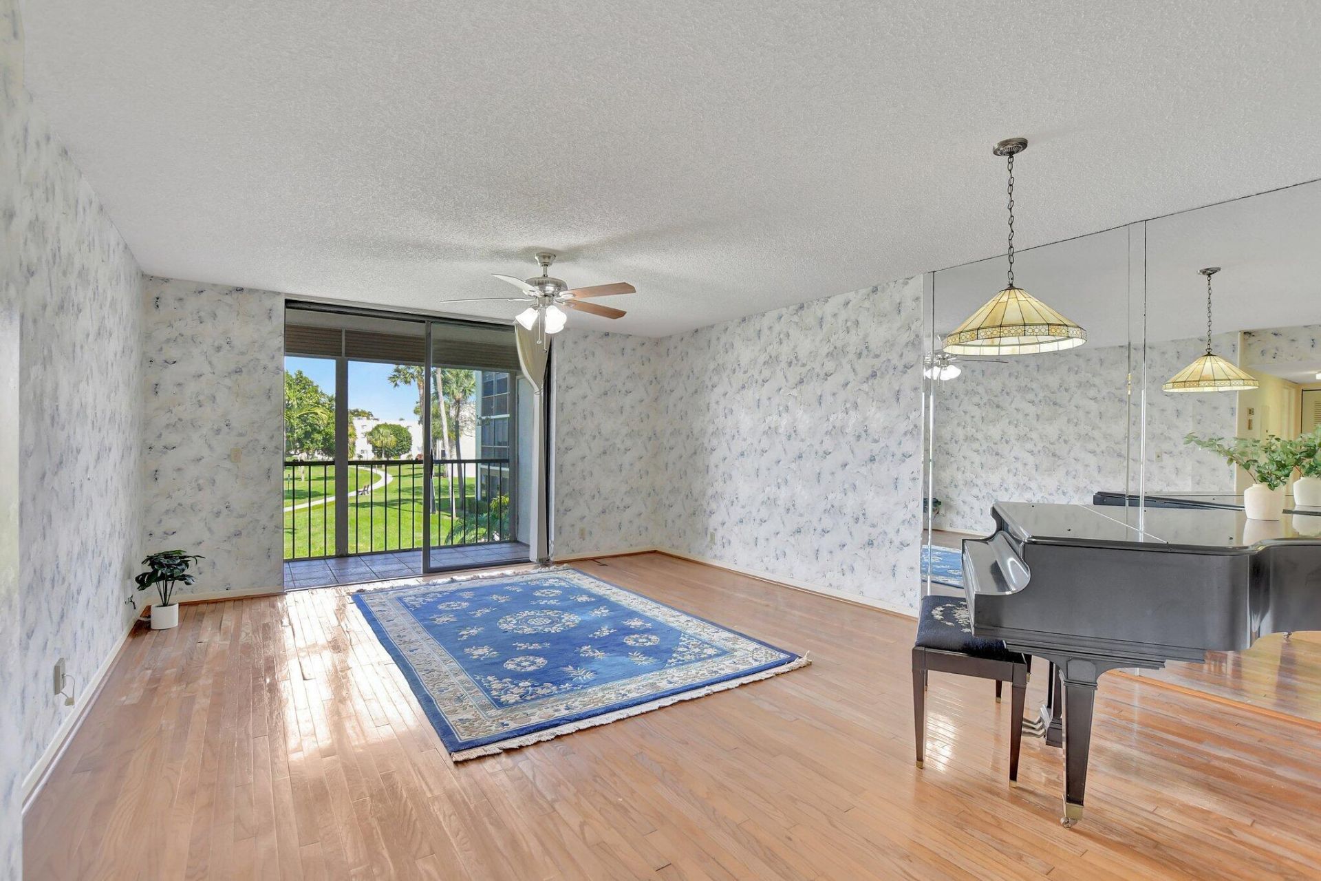 5340 Las Verdes Circle, Unit 208, Delray Beach, FL 33484 Photo