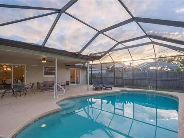 731 104th AVE N, NAPLES, FL 34108