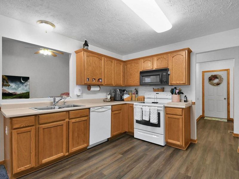 2240 Springmill West Road , Mansfield, OH 44903 Photo 9