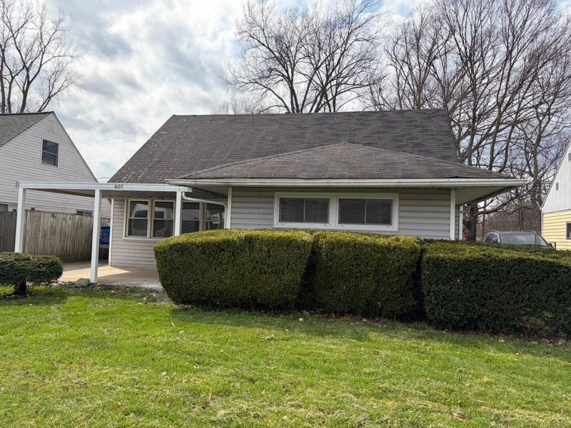 507 Virginia Circle W, Columbus, OH 43213 Photo 1