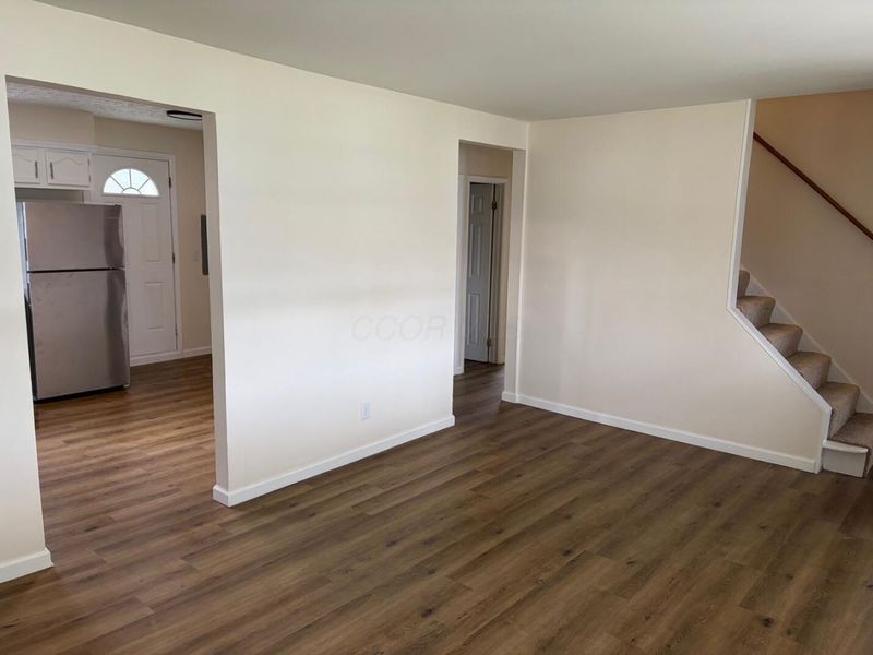 507 Virginia Circle W, Columbus, OH 43213 Photo 6