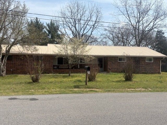 137 Fern Drive , Yellville, AR 72687 Main Photo