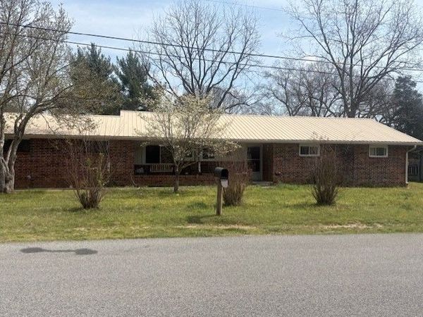 137 Fern Drive , Yellville, AR 72687