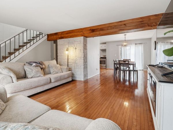 9228 N 70th St, Milwaukee, WI 53223