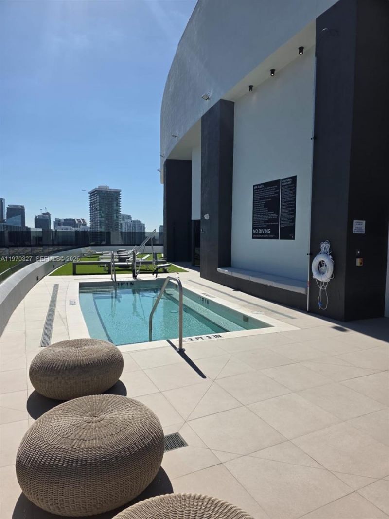 225 N Miami Ave , Unit 804, Miami, FL 33128 Photo