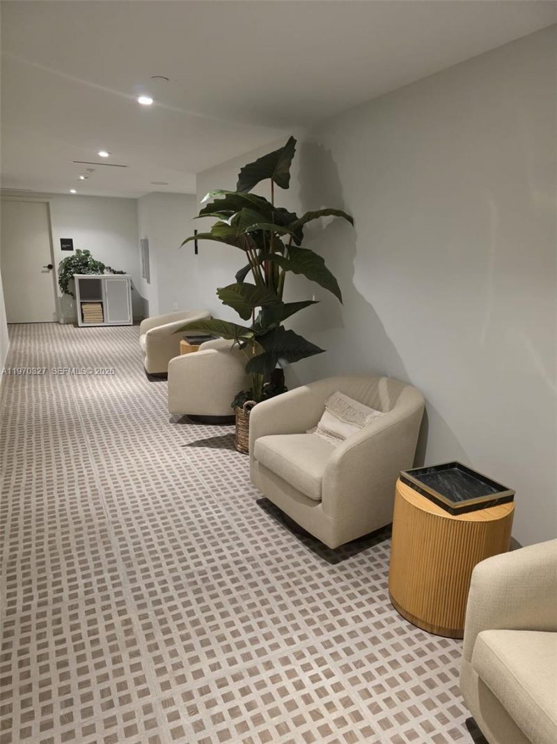 225 N Miami Ave , Unit 804, Miami, FL 33128 Photo