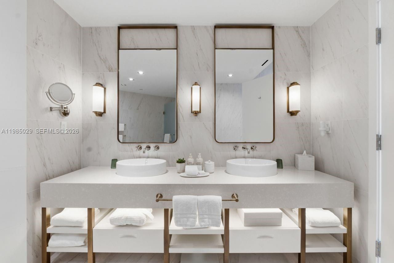 525 N Fort Lauderdale Beach Blvd , Unit 1509, Fort Lauderdale, FL 33304 Photo