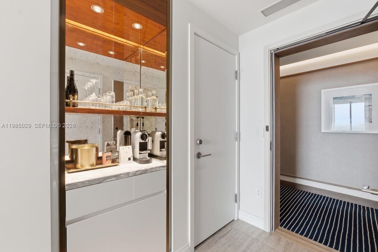 525 N Fort Lauderdale Beach Blvd , Unit 1509, Fort Lauderdale, FL 33304 Photo