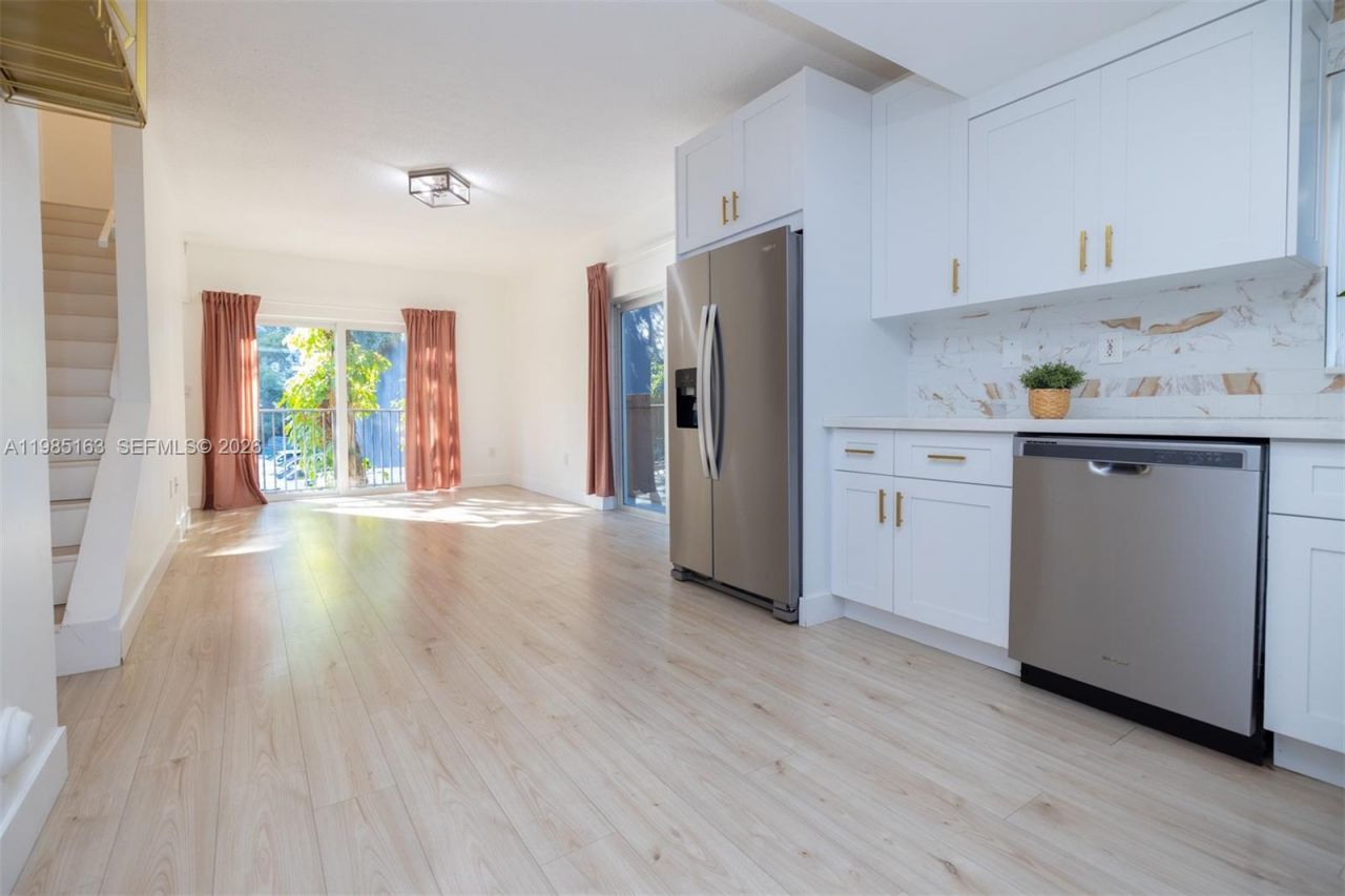 1611 SW 2nd Ct , Unit AA112, Miami, FL 33129 Photo