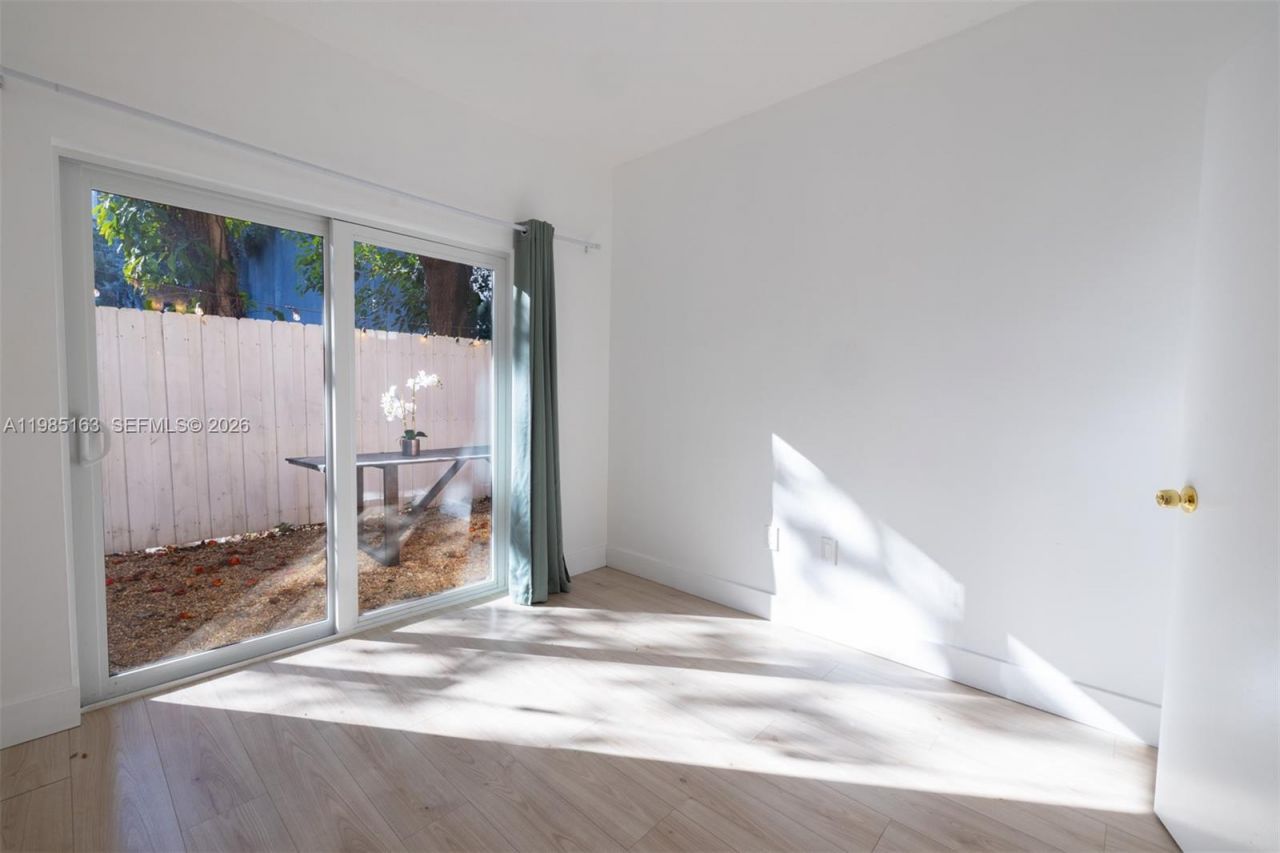 1611 SW 2nd Ct , Unit AA112, Miami, FL 33129 Photo