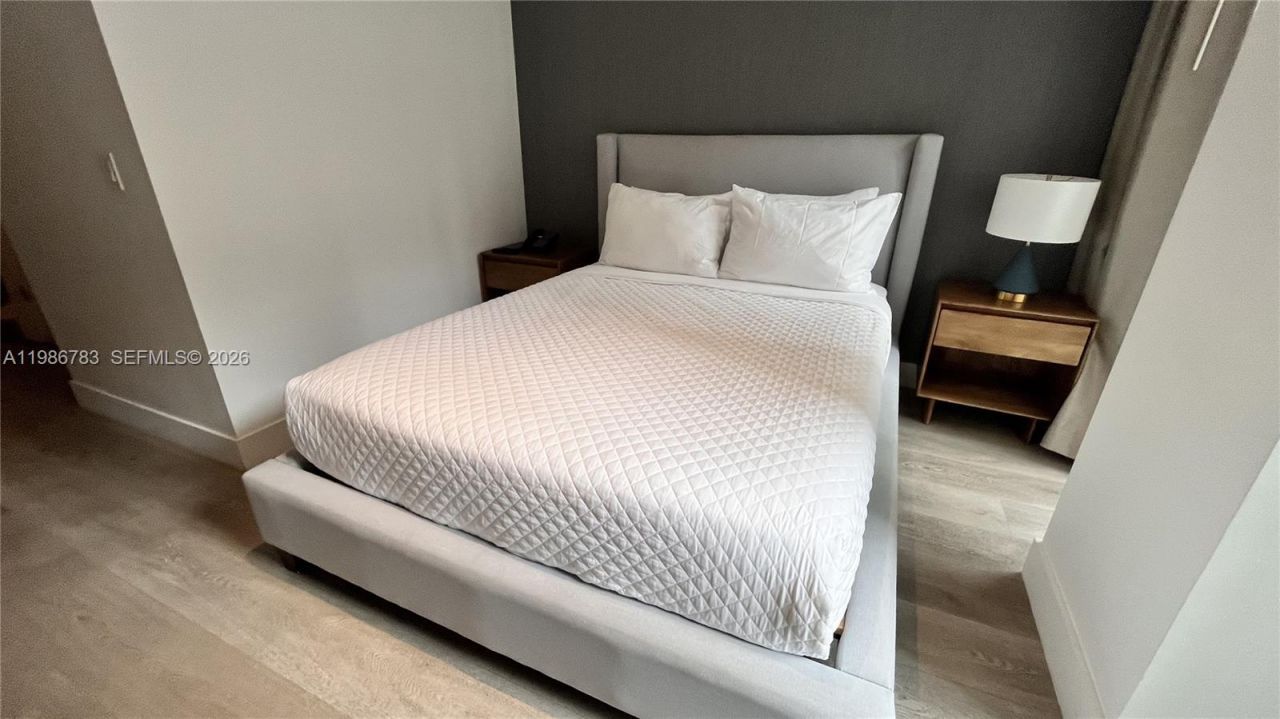 229 SW 9th St, Unit 307, Miami, FL 33130 Photo