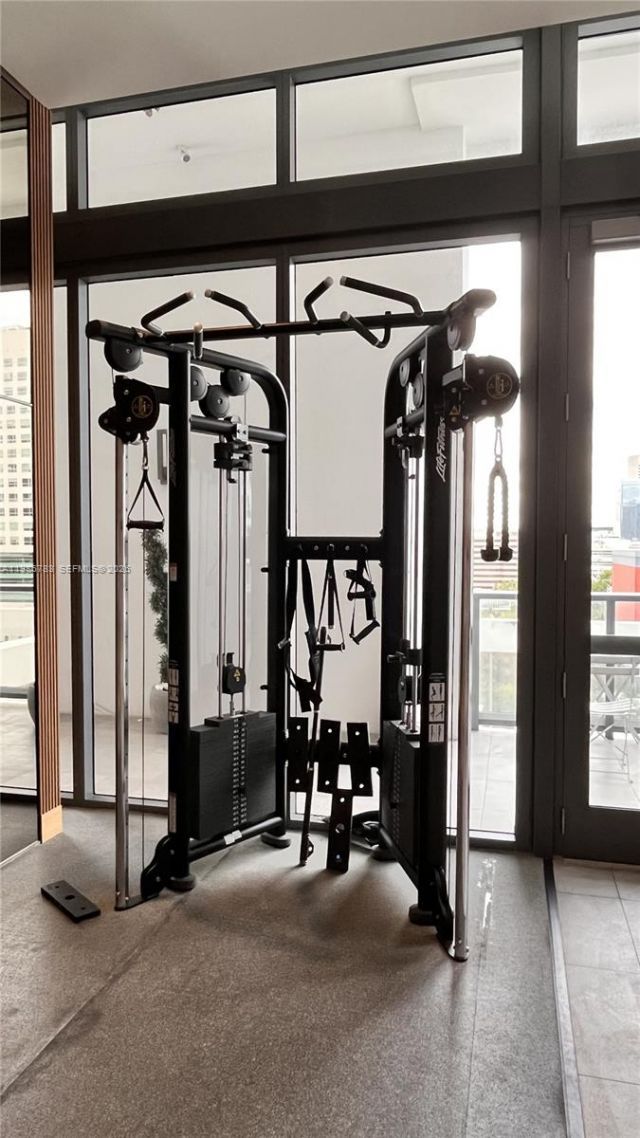 229 SW 9th St, Unit 307, Miami, FL 33130 Photo