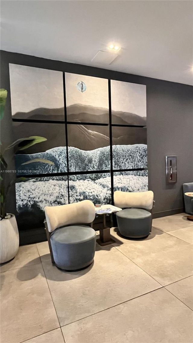 229 SW 9th St, Unit 307, Miami, FL 33130 Photo