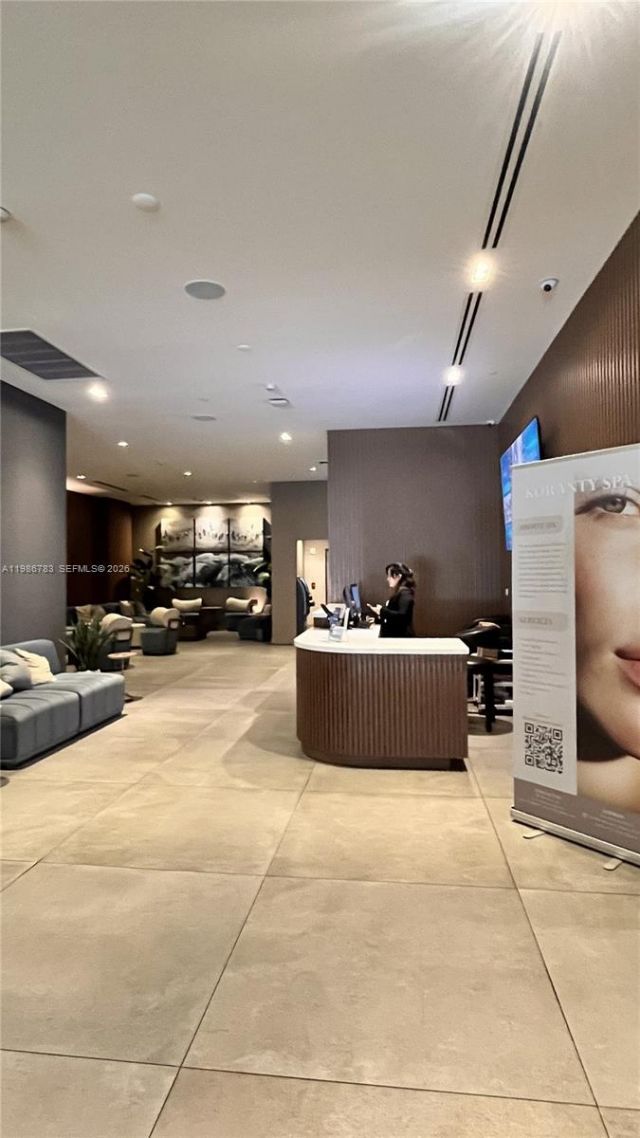 229 SW 9th St, Unit 307, Miami, FL 33130 Photo