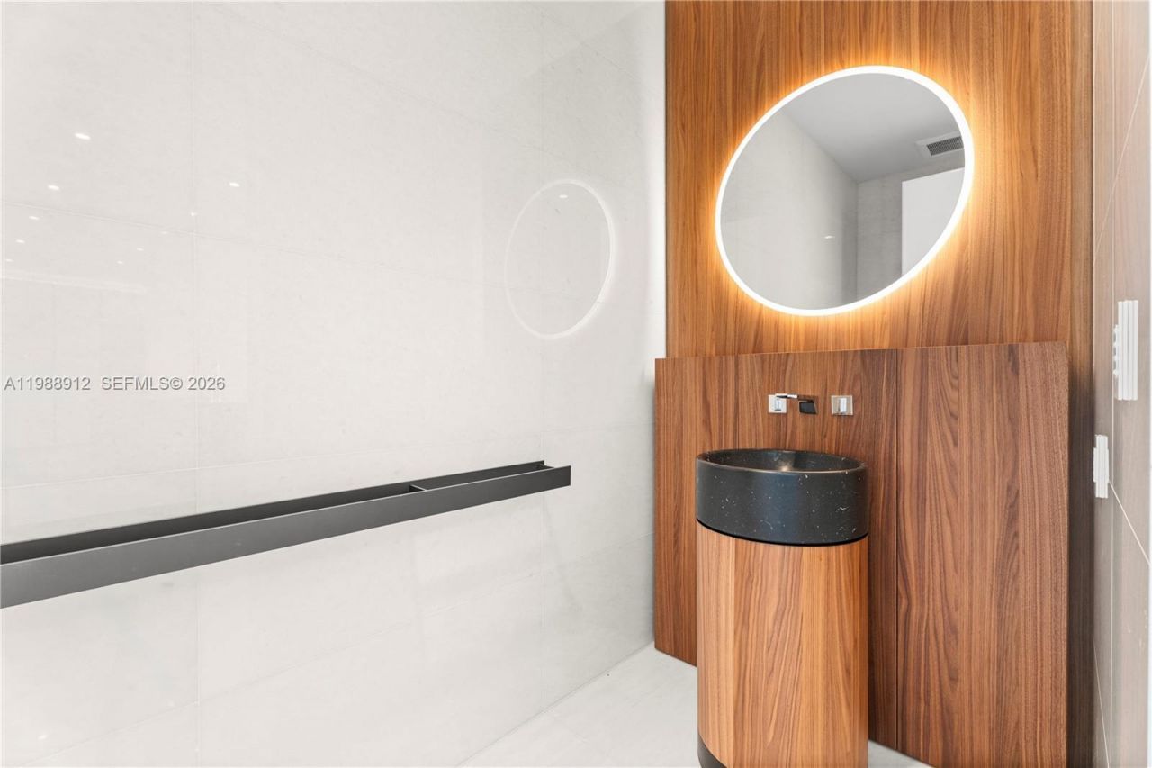 5 Grove Isle Dr , Unit S303, Coconut Grove, FL 33133 Photo