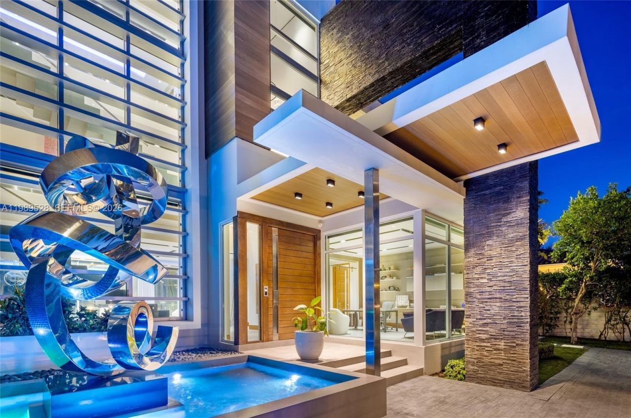 650 Royal Plaza Dr, Fort Lauderdale, FL 33301 Photo