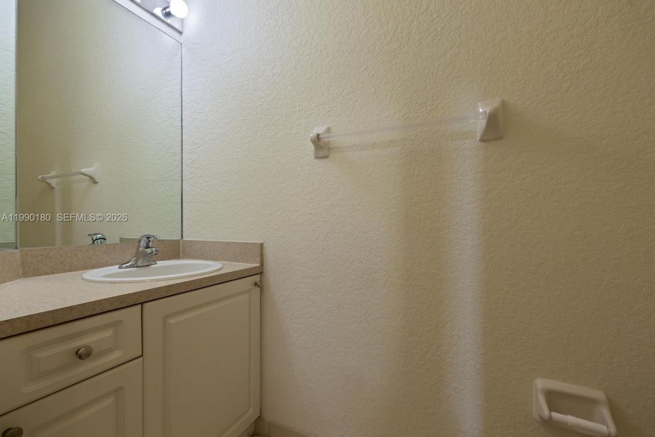 1947 SE 24th Ter, Homestead, FL 33035 Photo