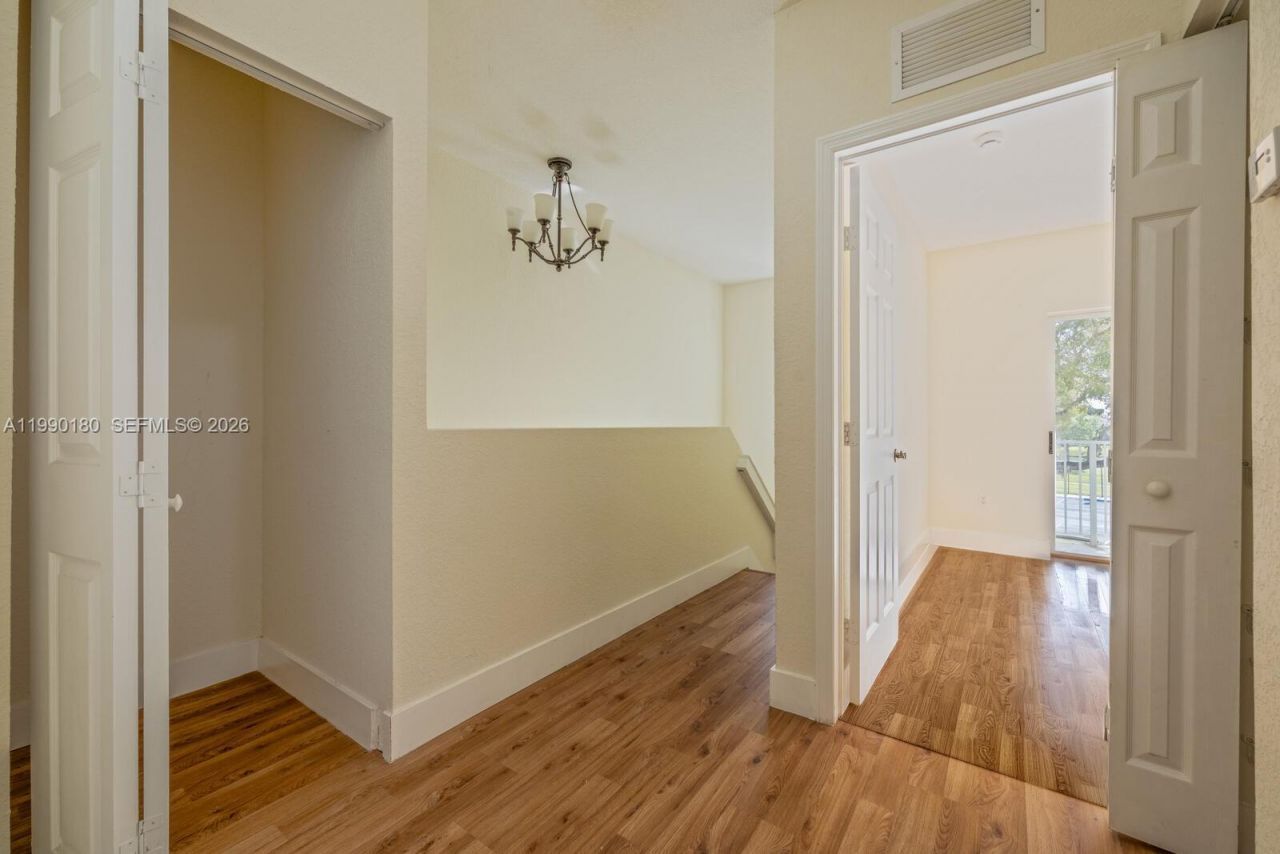 1947 SE 24th Ter, Homestead, FL 33035 Photo