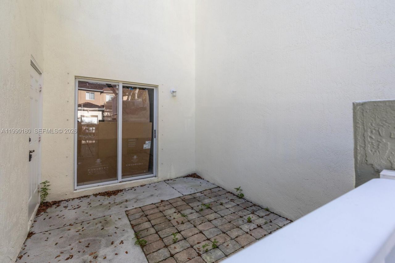 1947 SE 24th Ter, Homestead, FL 33035 Photo