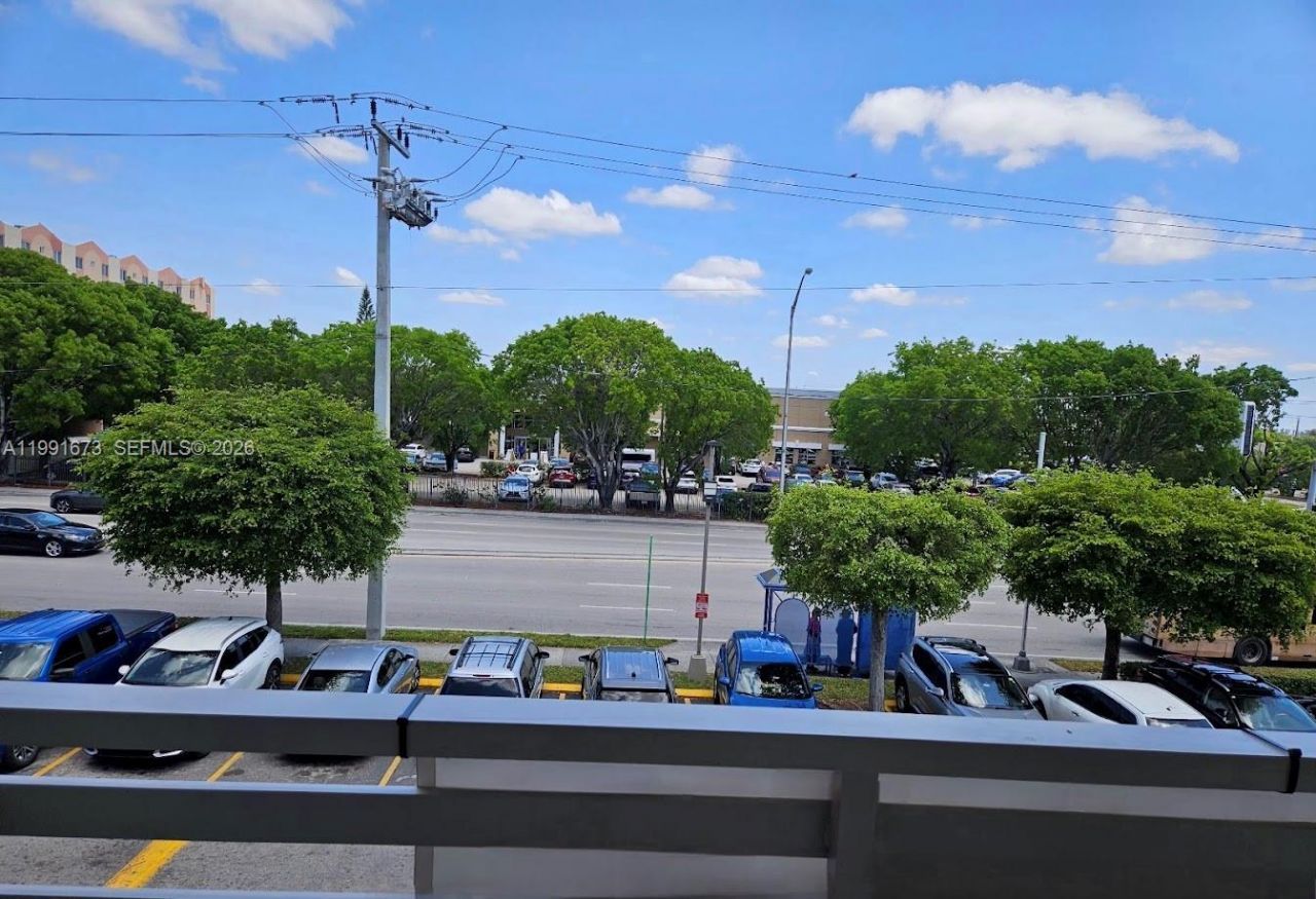 11400 W Flagler St , Unit 206, Sweetwater, FL 33174 Photo