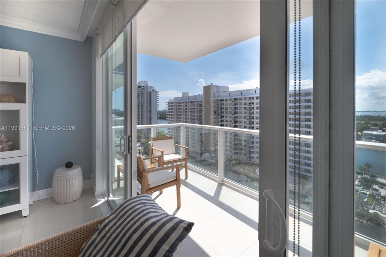 5601 Collins Ave, Unit 1420, Miami Beach, FL 33140 Photo