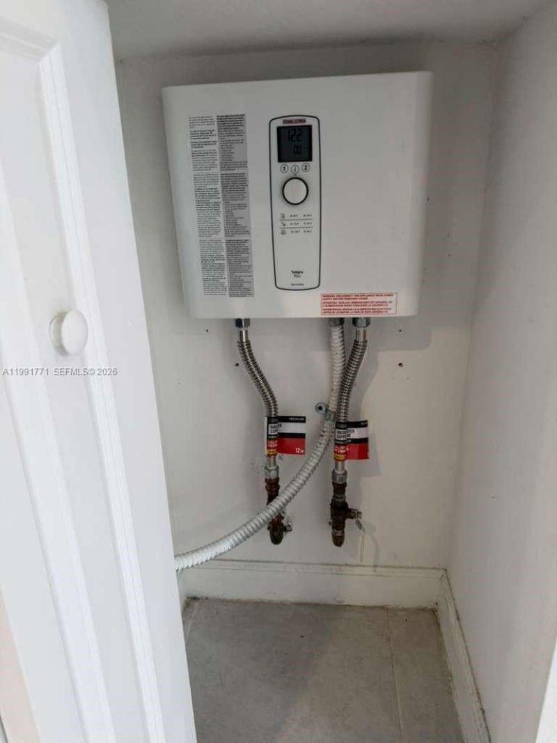 12436 NW 23rd Ct , Miami, FL 33167 Photo