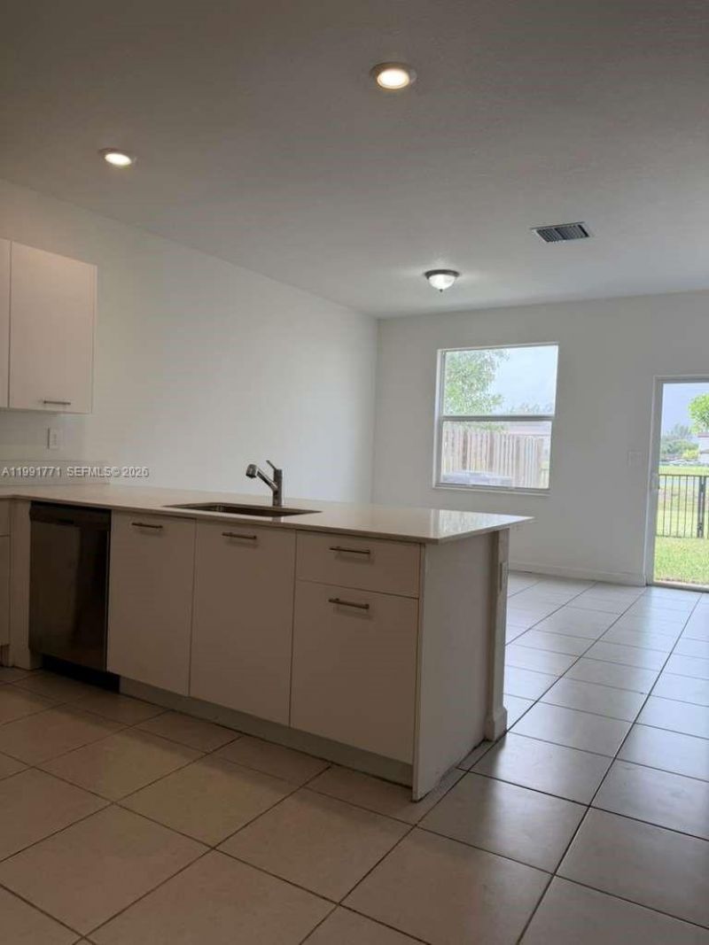 12436 NW 23rd Ct , Miami, FL 33167 Photo