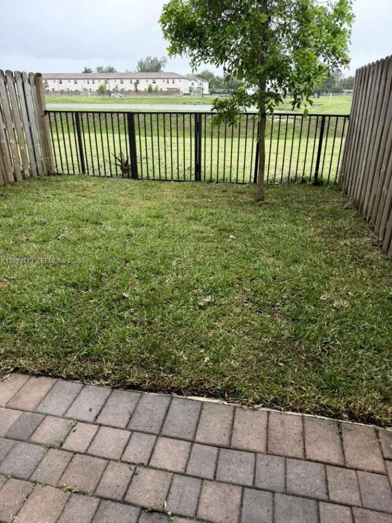 12436 NW 23rd Ct , Miami, FL 33167 Photo