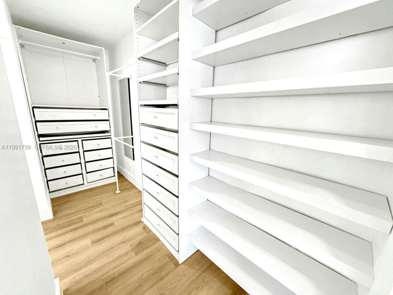 2101 N 56th Ave , Hollywood, FL 33021 Photo