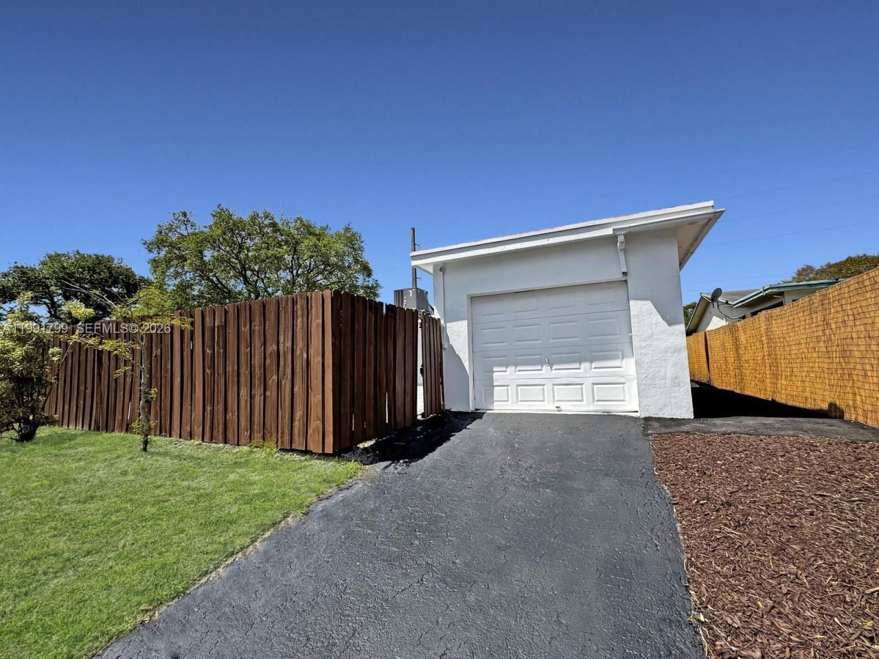 2101 N 56th Ave, Hollywood, FL 33021 Photo