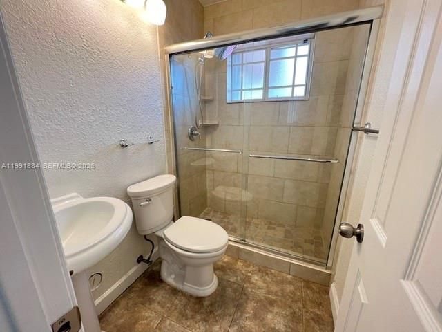 631 W 50th St, Unit 631, Hialeah, FL 33012 Photo