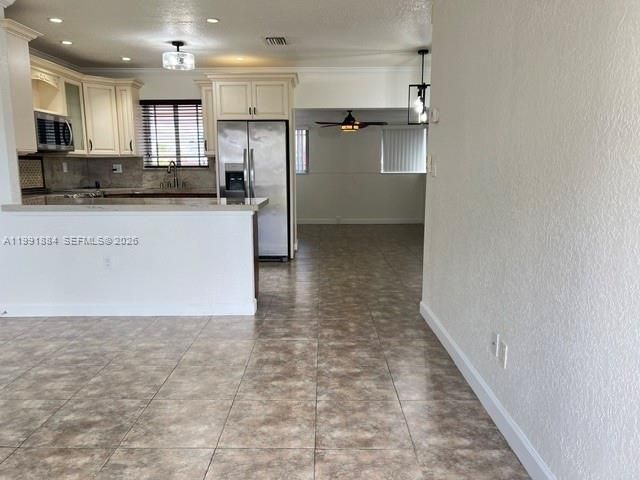 631 W 50th St, Unit 631, Hialeah, FL 33012 Photo