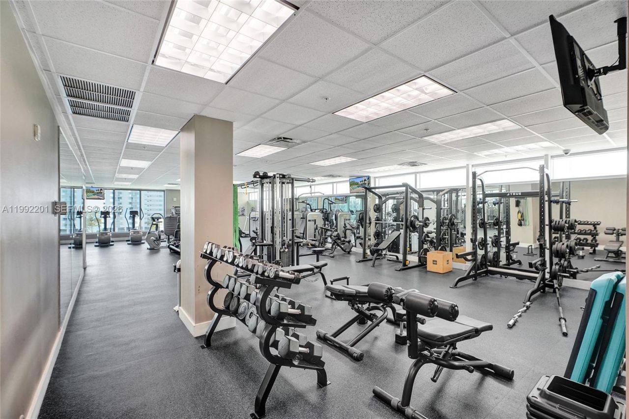 7928 East Dr , Unit 106, North Bay Village, FL 33141 Photo