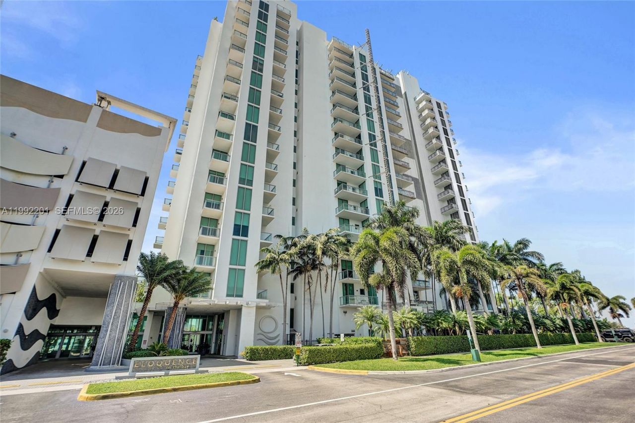 7928 East Dr , Unit 106, North Bay Village, FL 33141 Photo