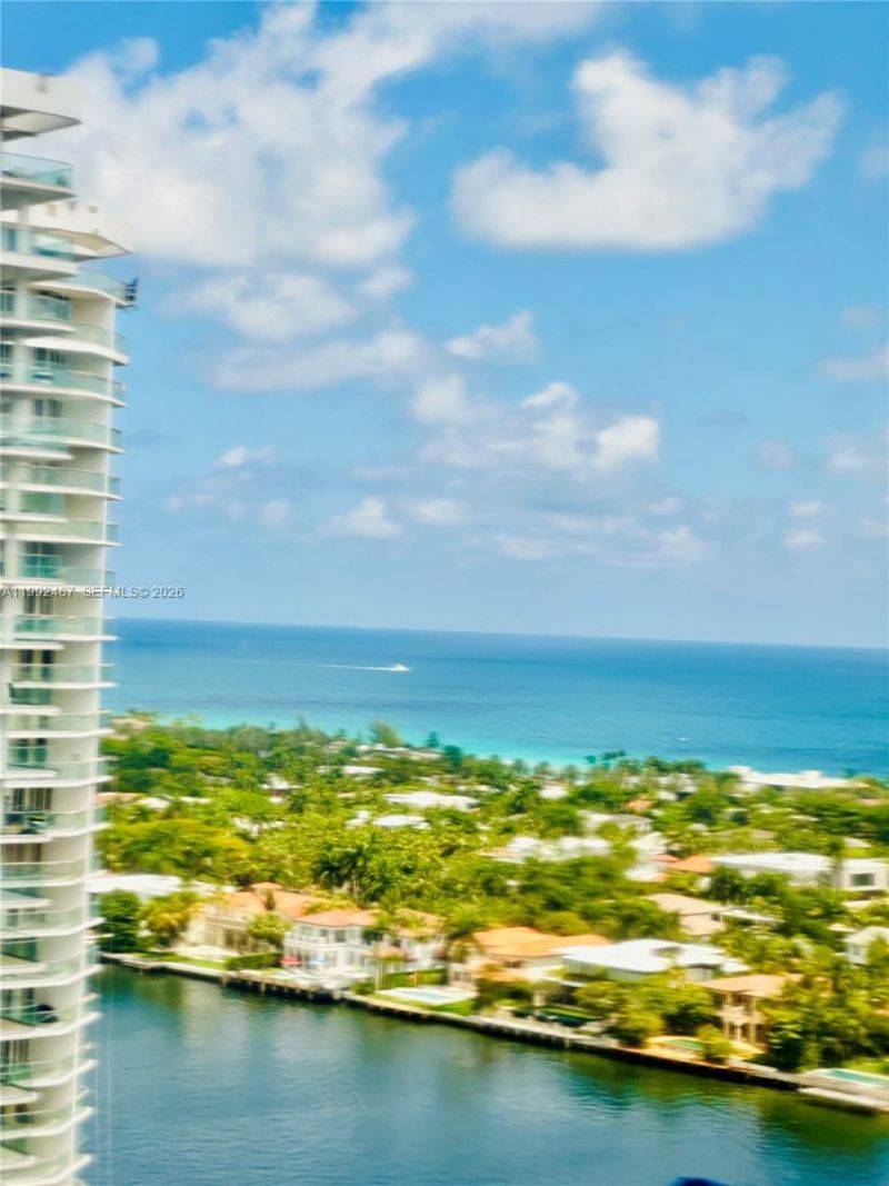 19667 Turnberry Way, Unit 22E, Aventura, FL 33180 Photo