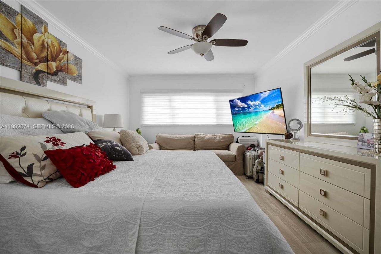 850 SW 138th Ave, Unit 111D, Pembroke Pines, FL 33027 Photo