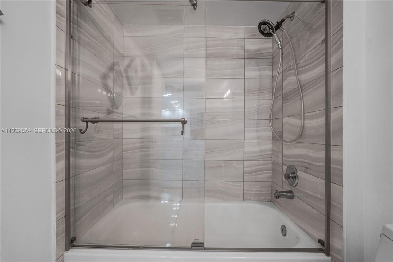 850 SW 138th Ave, Unit 111D, Pembroke Pines, FL 33027 Photo