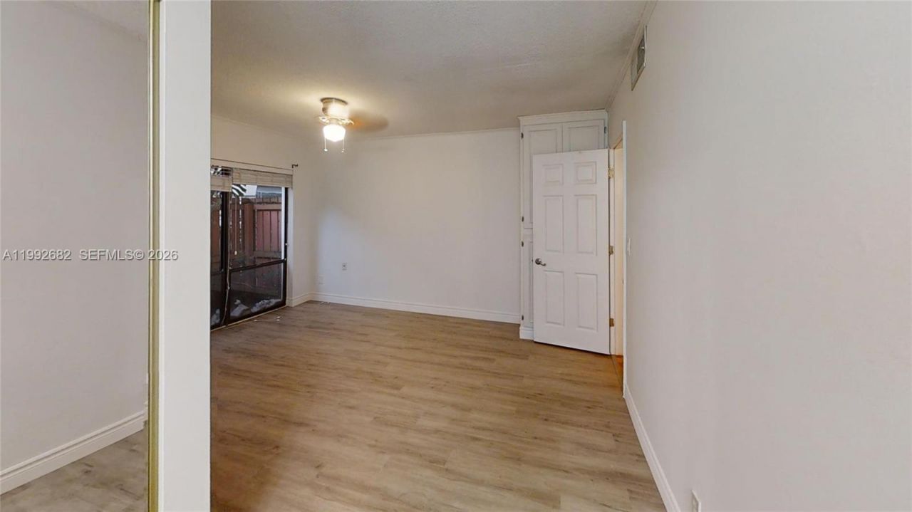 301 N Pine Island Rd , Unit 165, Plantation, FL 33324 Photo