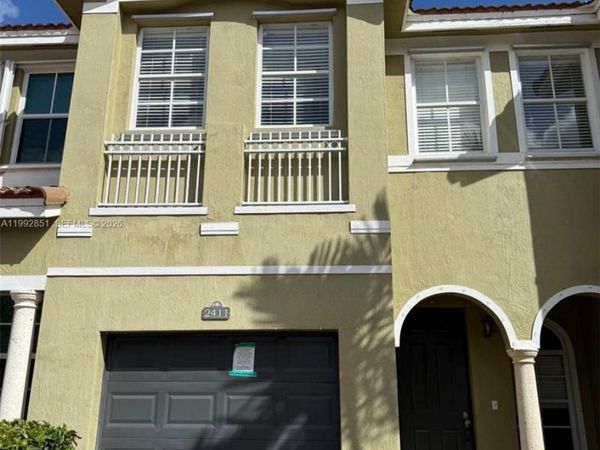 2411 SE 14th St, Homestead, FL 33035