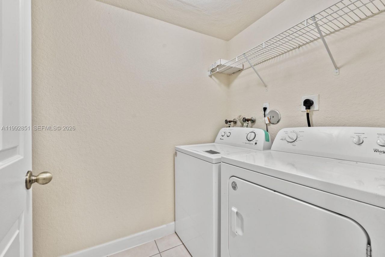 2411 SE 14th St, Homestead, FL 33035 Photo