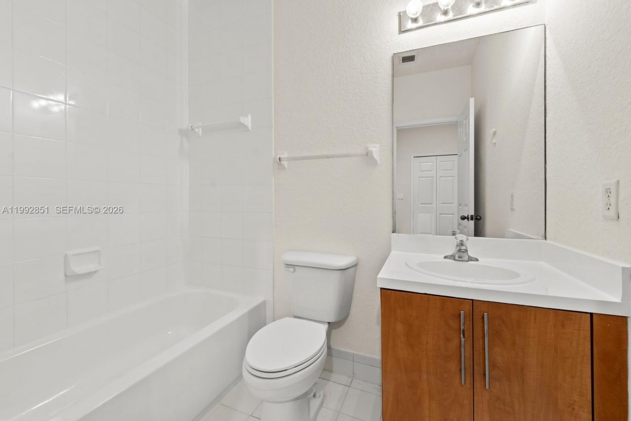 2411 SE 14th St, Homestead, FL 33035 Photo