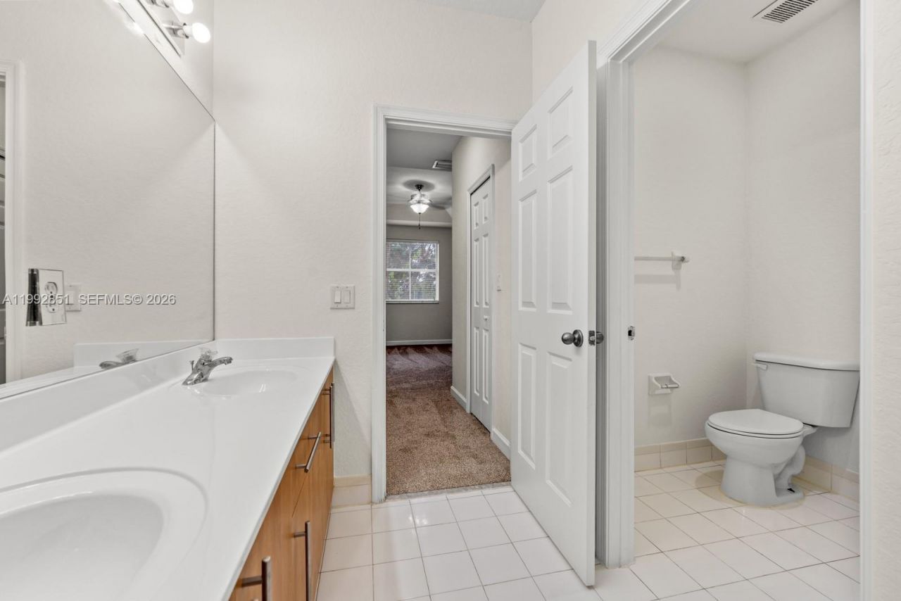 2411 SE 14th St, Homestead, FL 33035 Photo