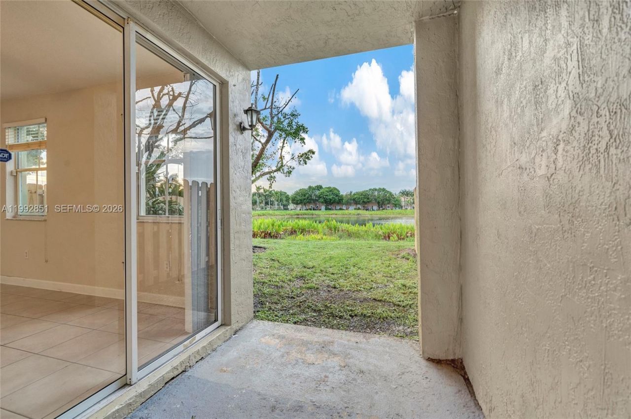 2411 SE 14th St, Homestead, FL 33035 Photo